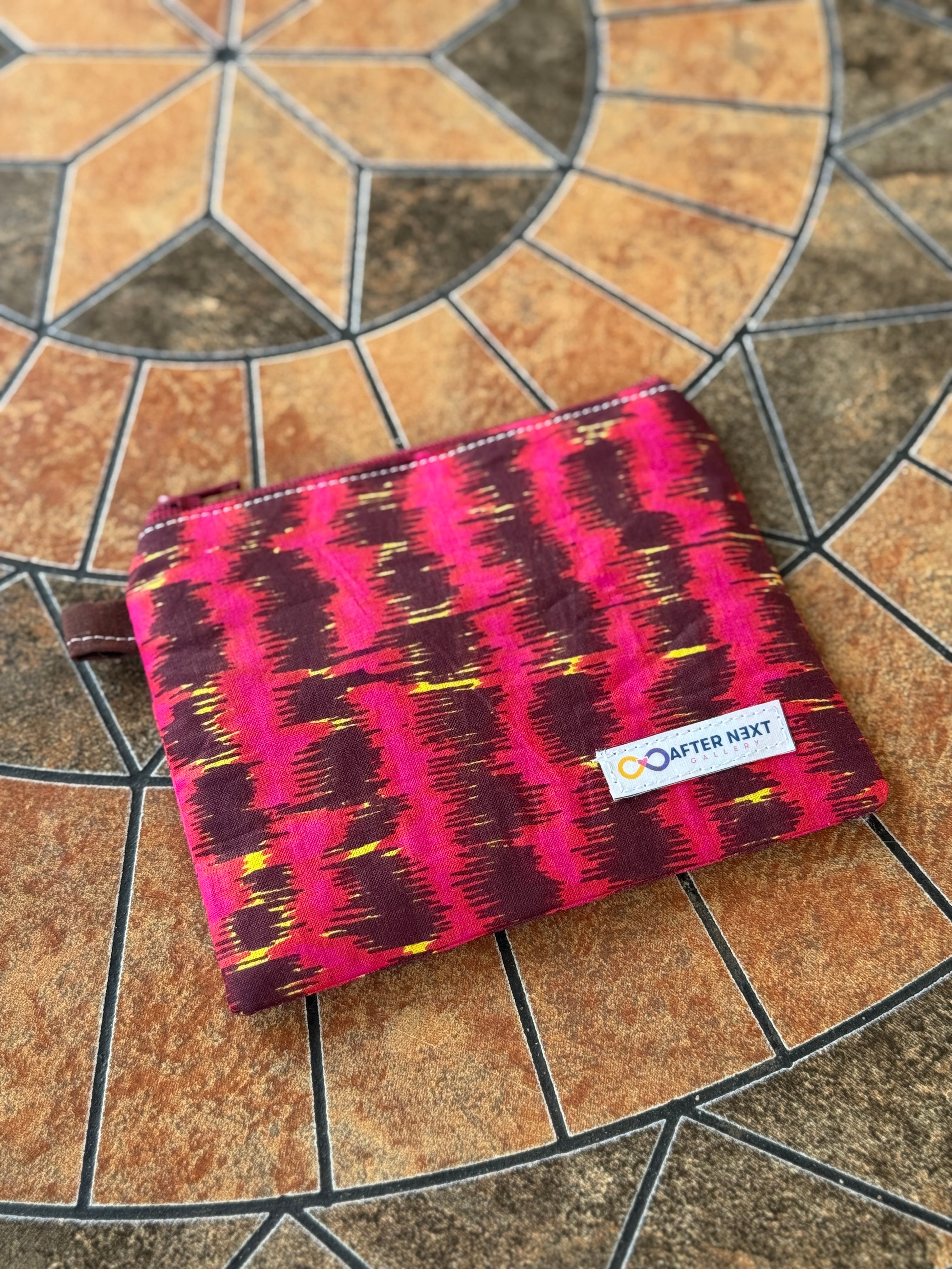 Love Shock Keychain Wallet ( Valentine's Collection )