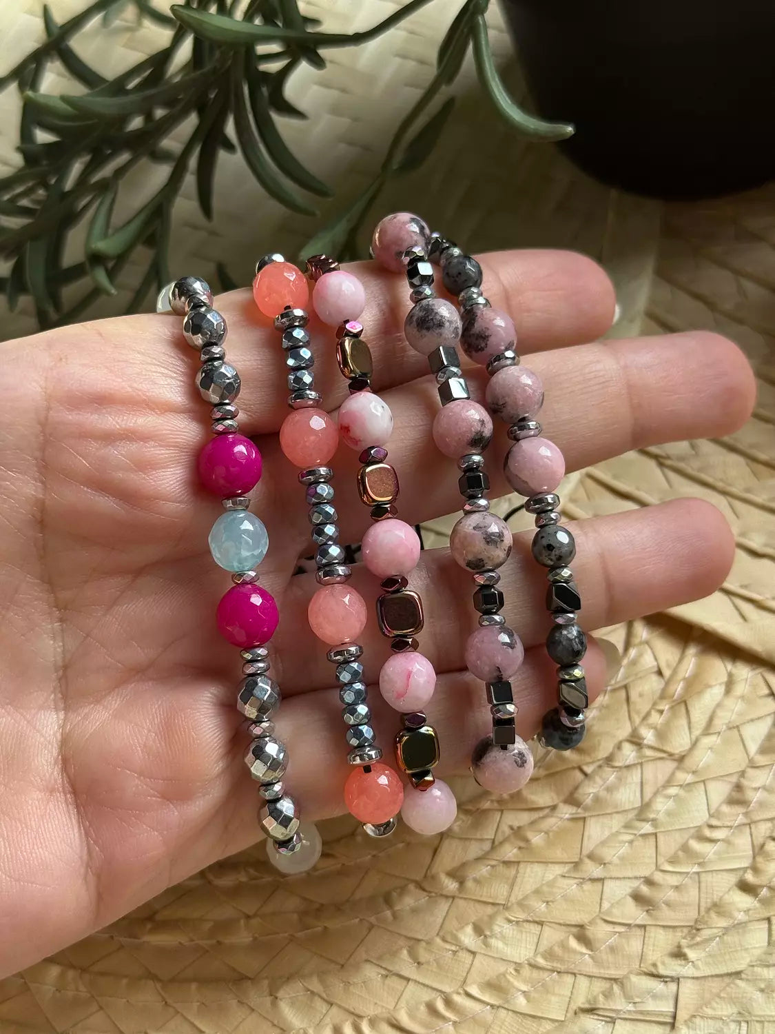 Hematite / Agate Pink Bracelet