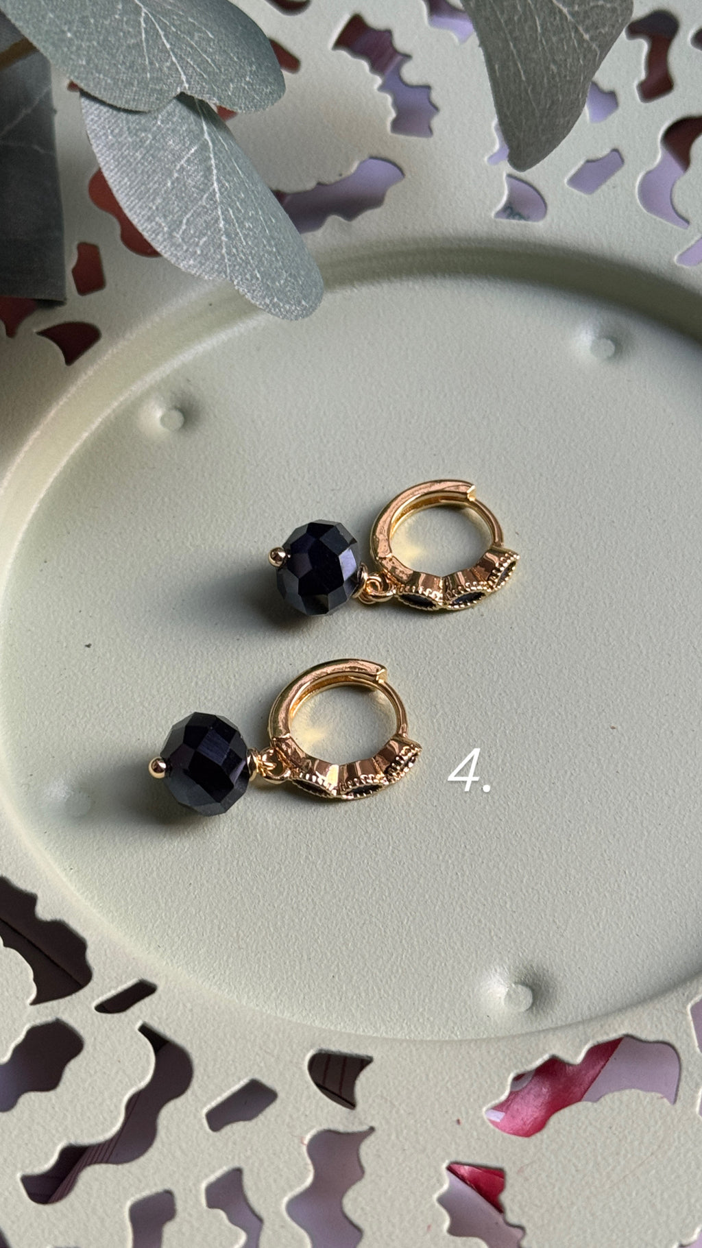 Elegant Blue Earring