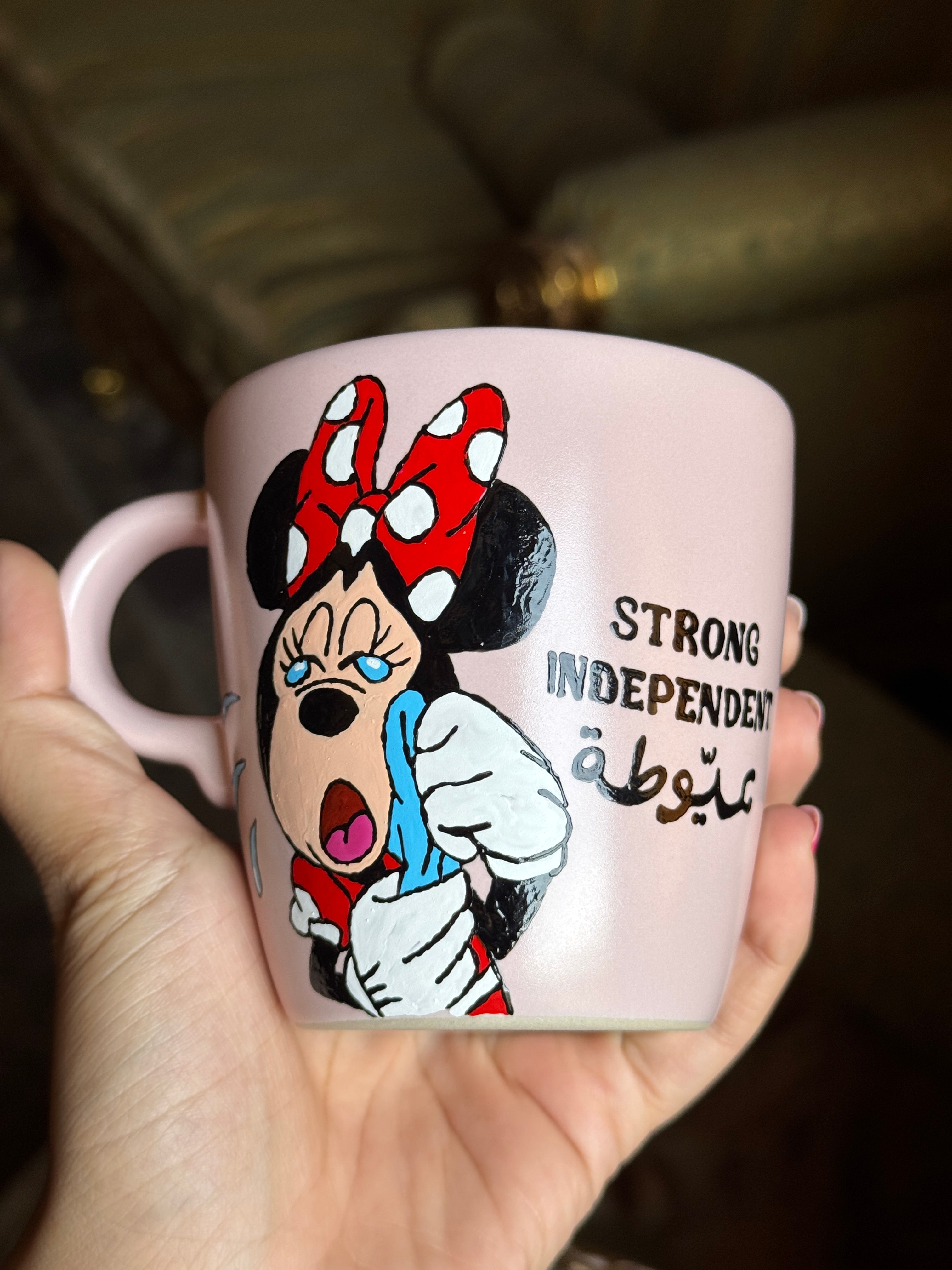 Minnie " مفيش وقت للانهيار " Mug