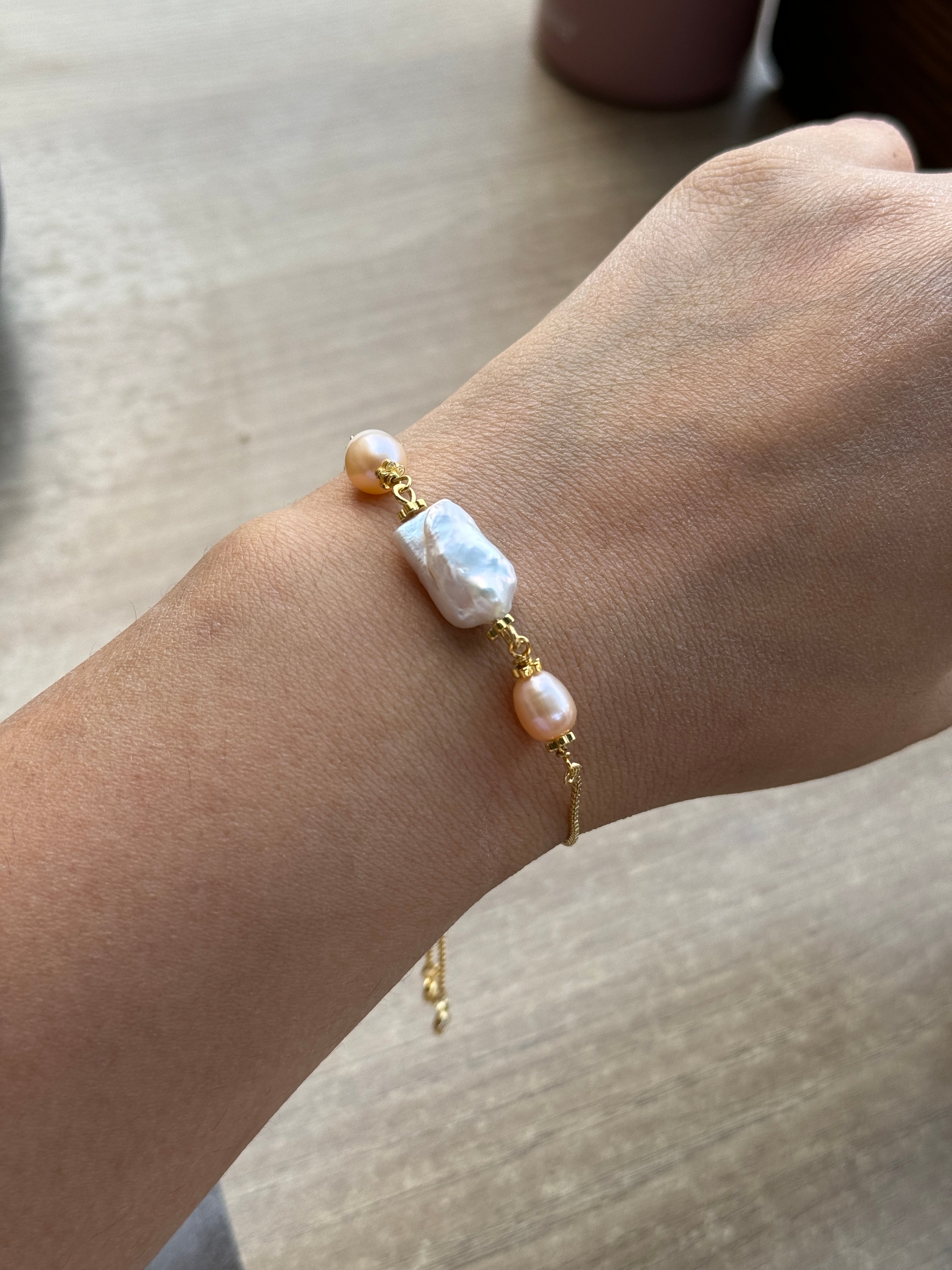 Mother of Pearls Bracelets