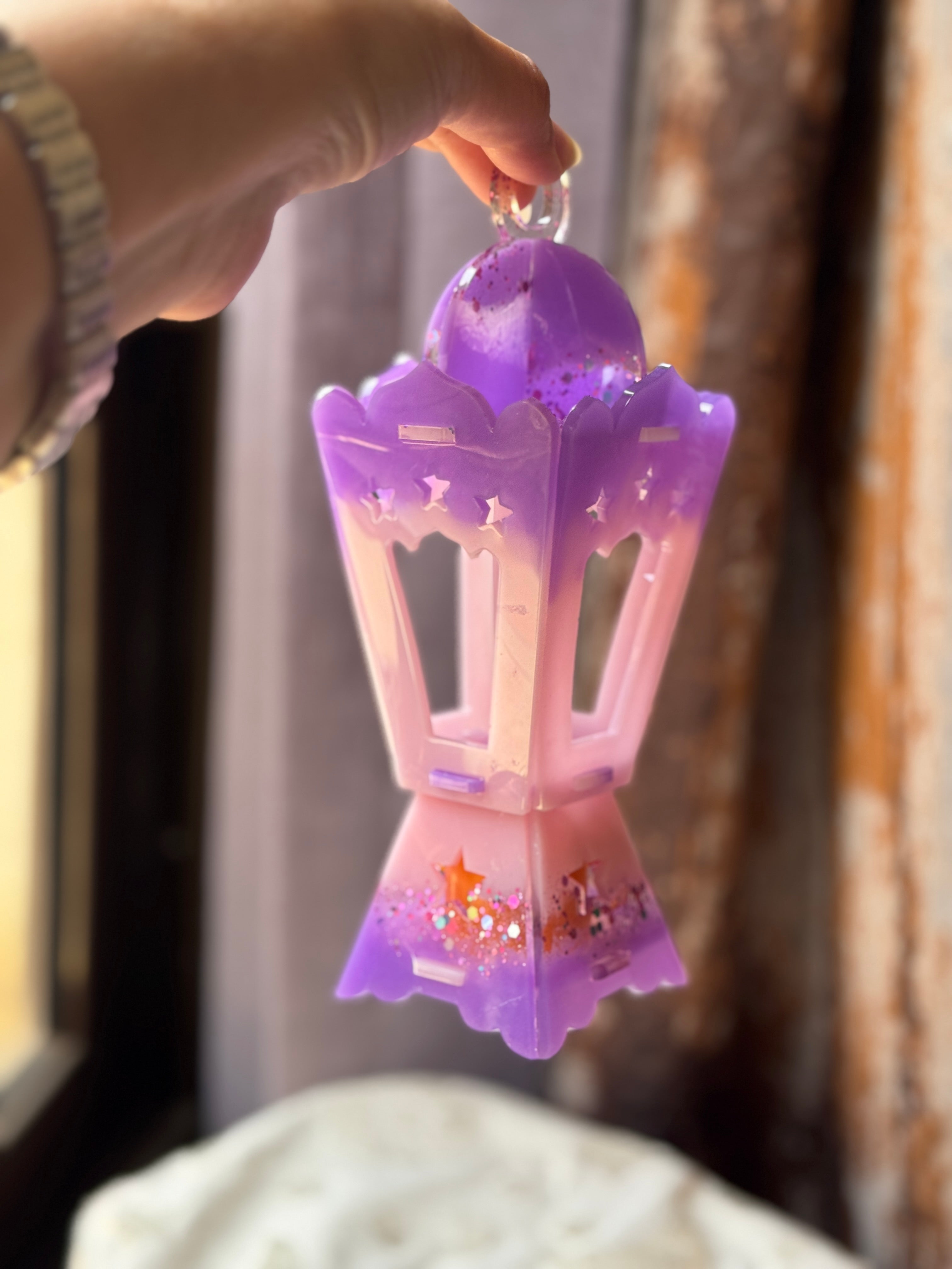 فانوس أغنية و أنوار + ميدالية هدية