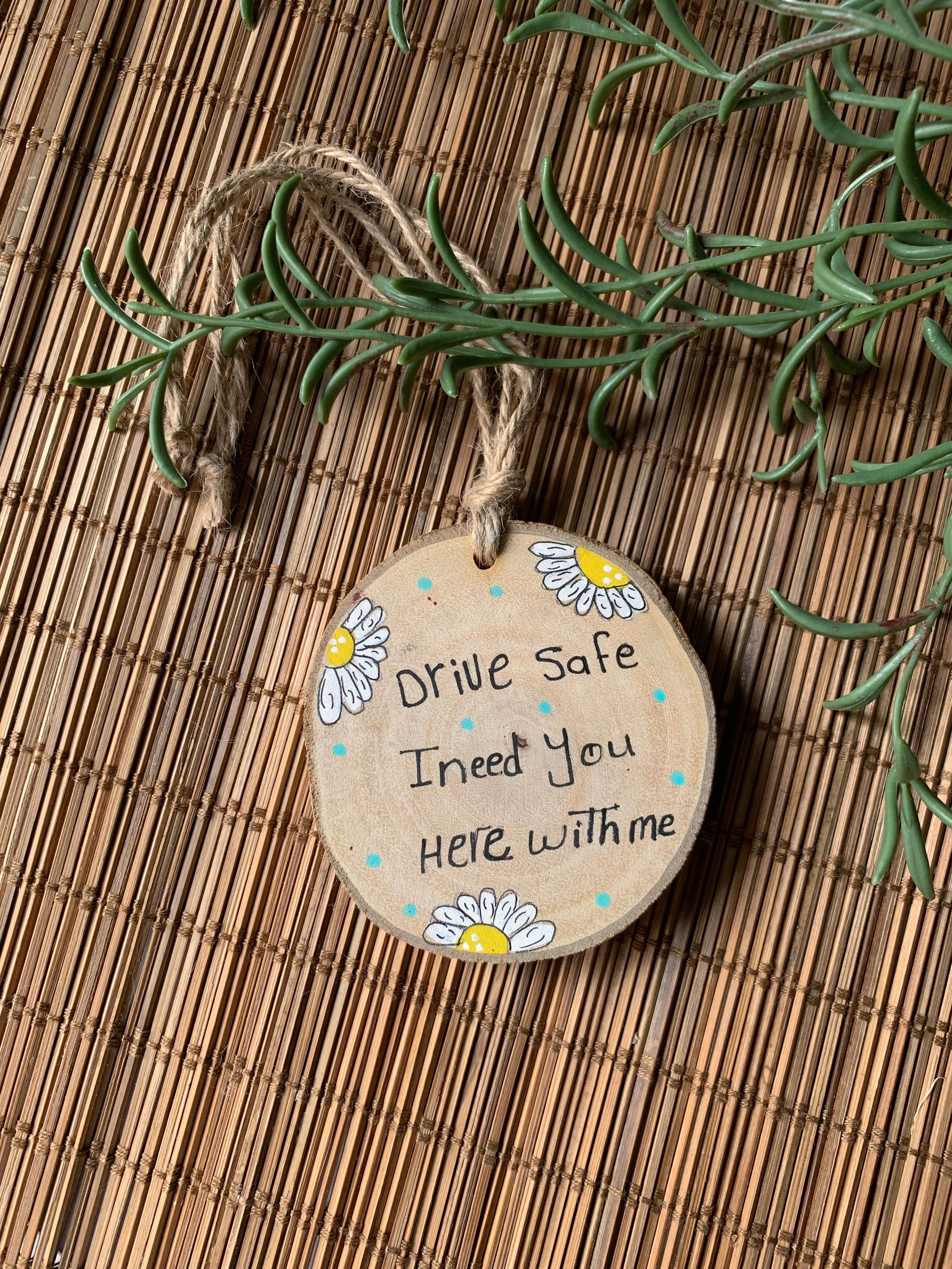 Drive Safe Daises  Medium Wood Car Hanger