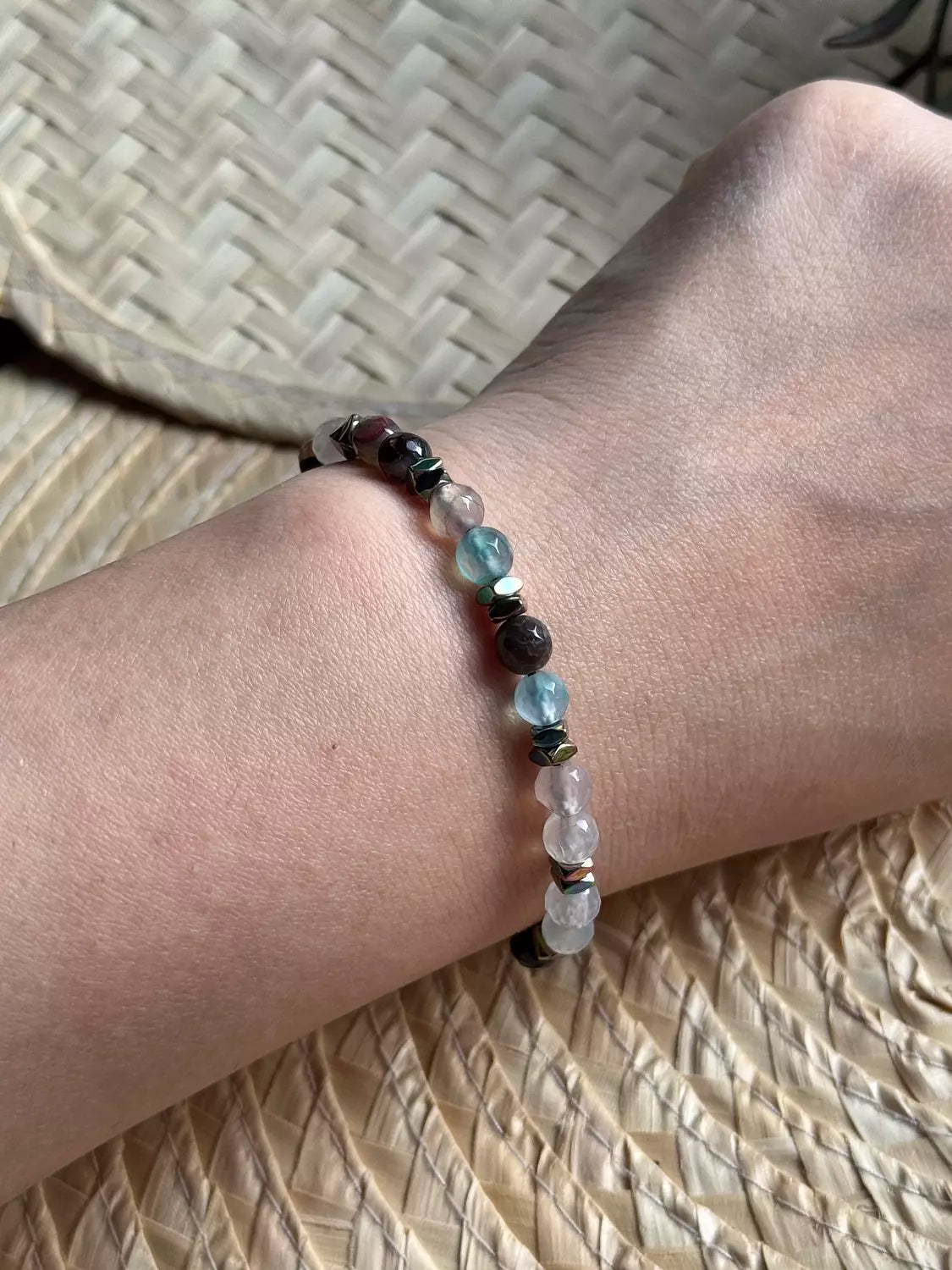 Hematite / Agate Grey Bracelet