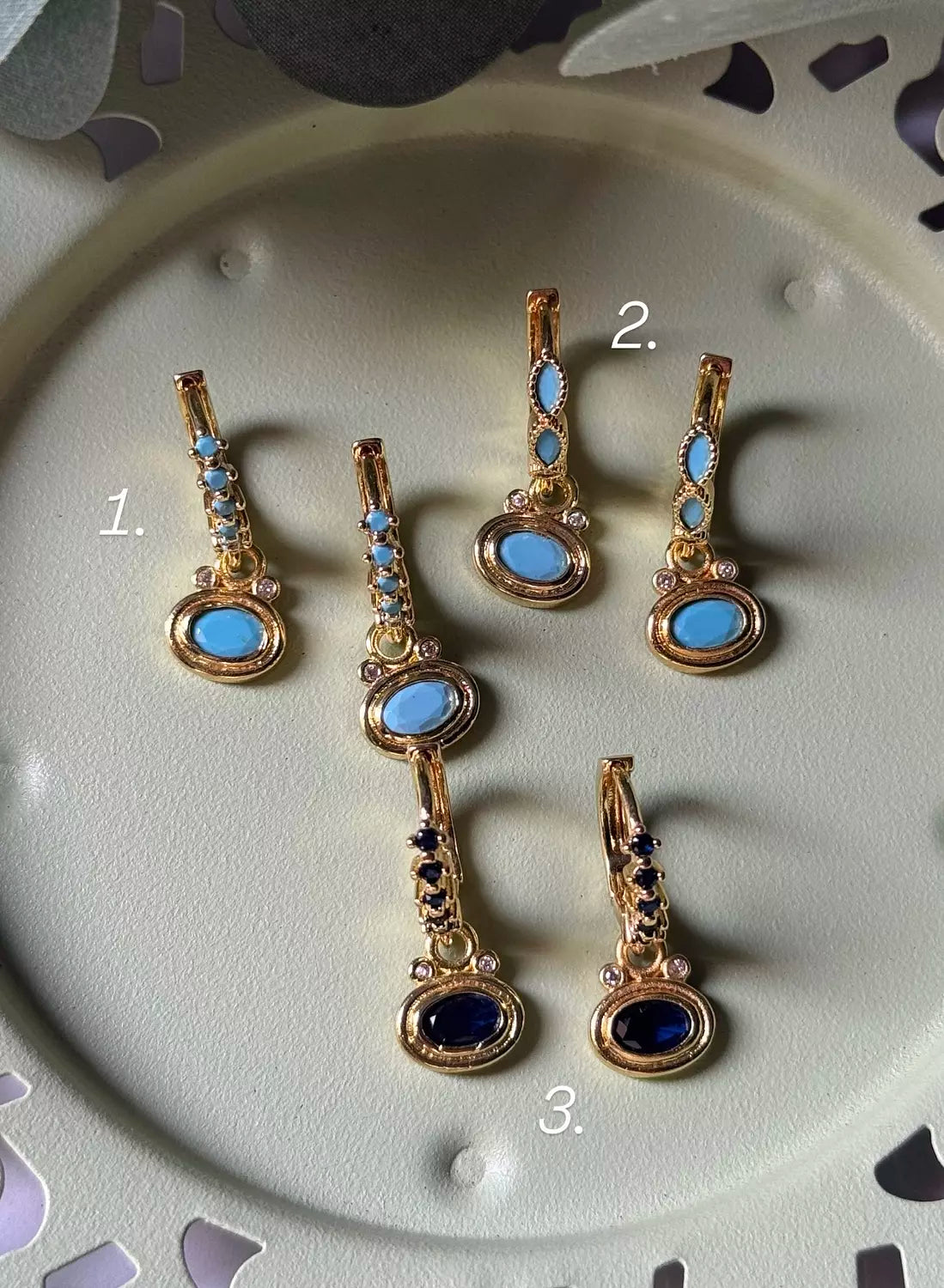 Elegant Blue Earring