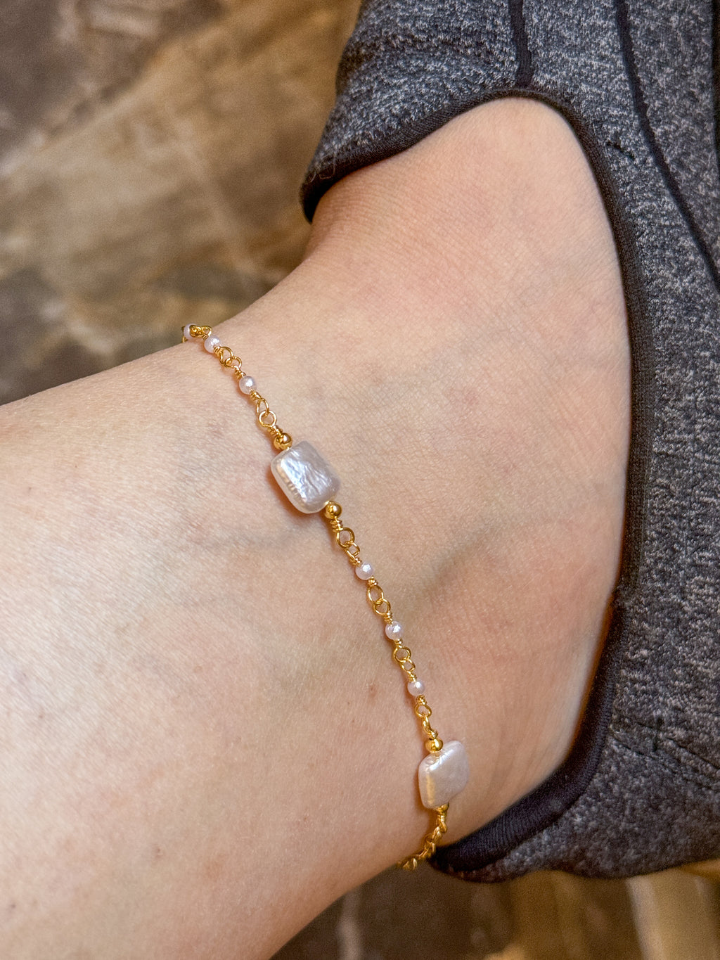 Fresh Pearls Anklet