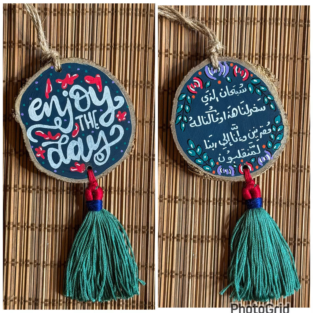 Wreath Medium Tassel Wood Car Hanger " Enjoy the Day "