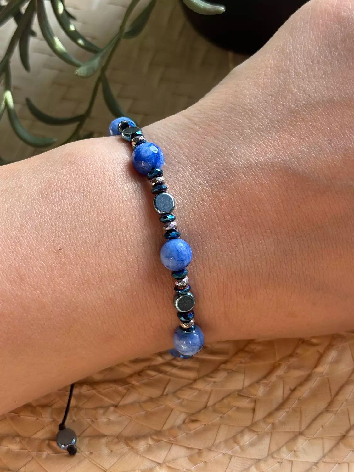 Hematite / Agate Blue Bracelet